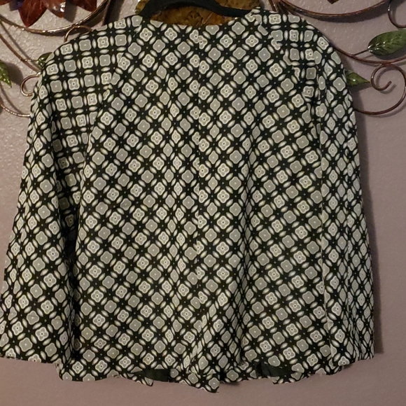 Blazer - Picture 4 of 6